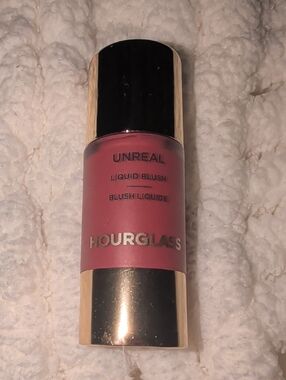 Hourglass Unreal Liquid Blush